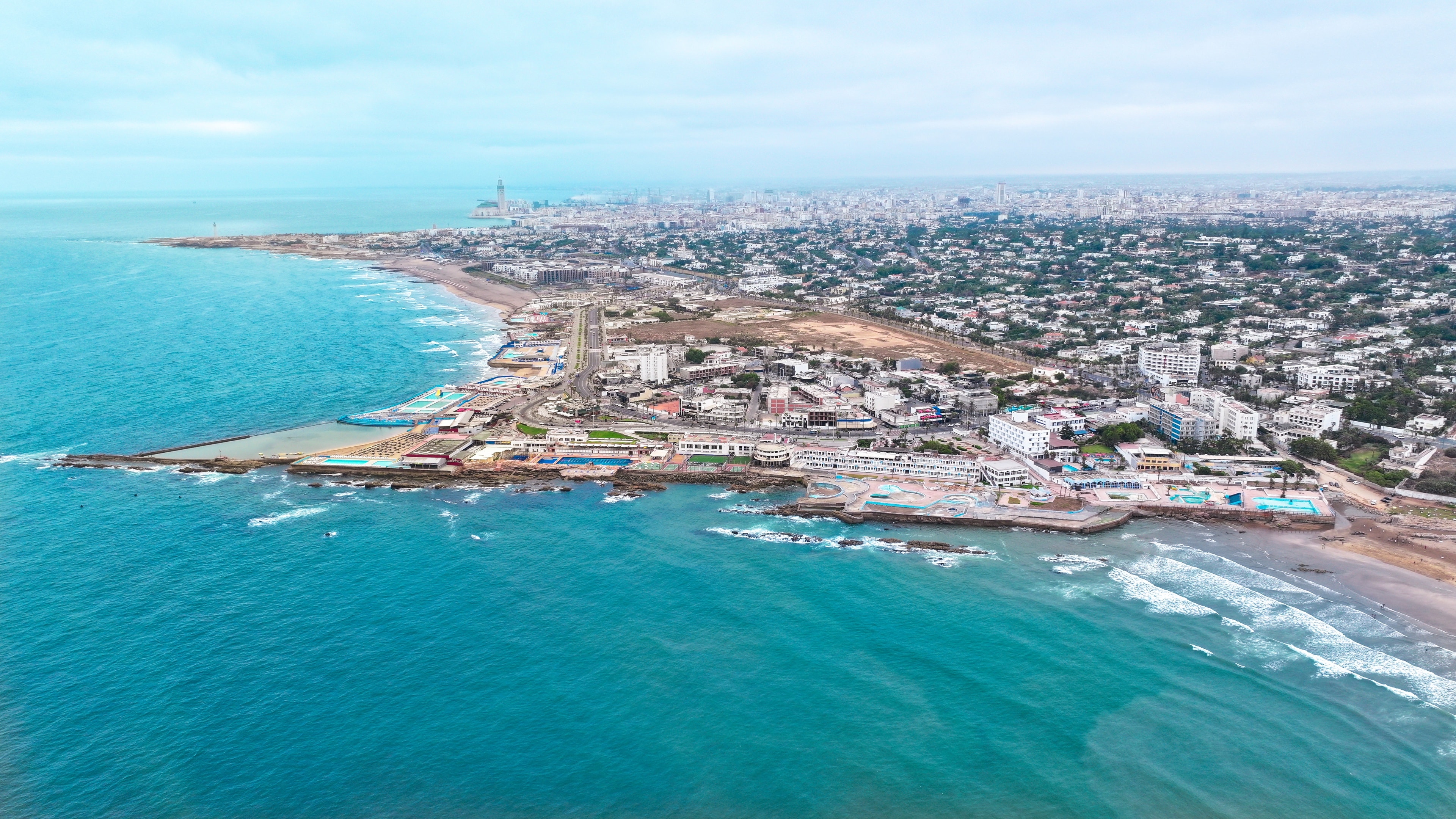 La Corniche — view 2
